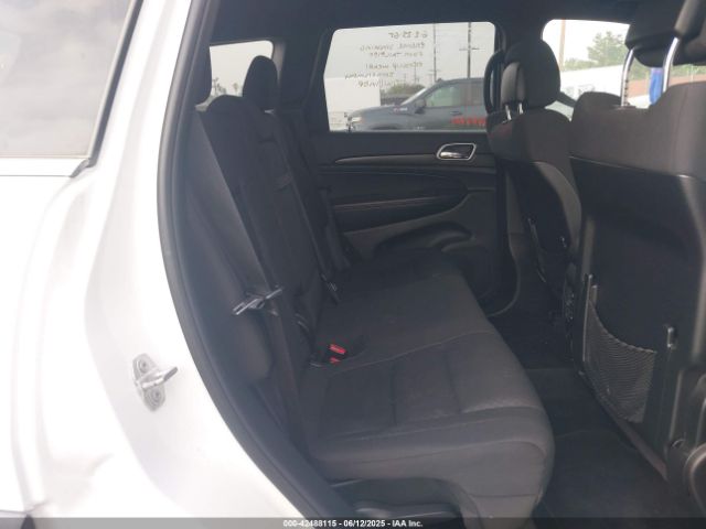 1C4RJEAG1JC185527 Jeep Grand Cherokee Laredo 4x2