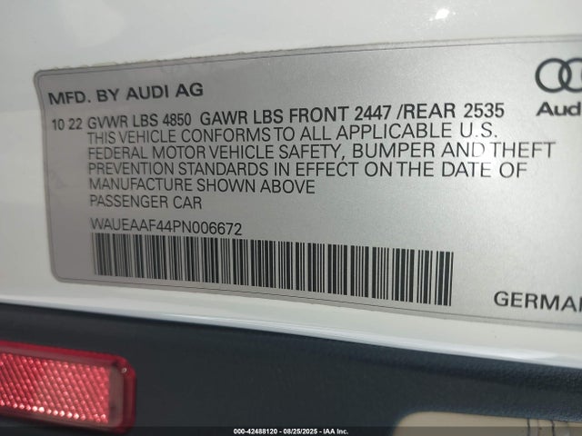 2023 AUDI A4 WAUEAAF44PN006672 Photo 8