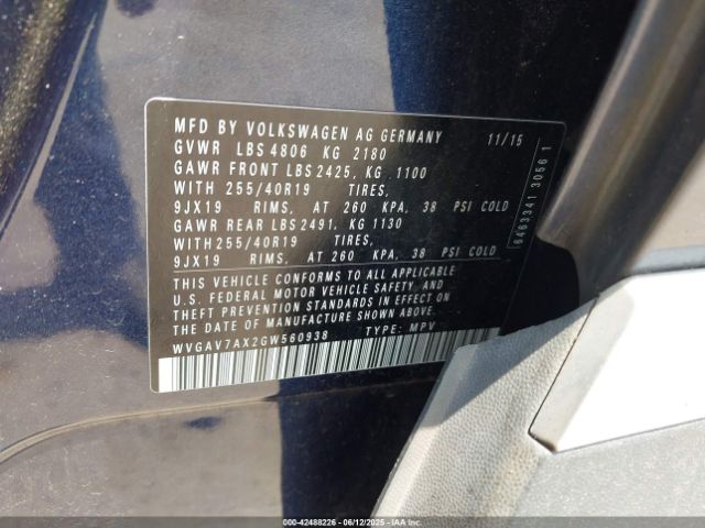 2016 VOLKSWAGEN TIGUAN WVGAV7AX2GW560938 Photo 8