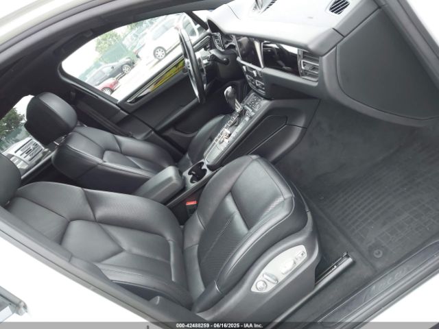 2020 PORSCHE MACAN WP1AA2A50LLB05839 Photo 4