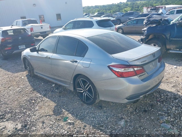 1HGCR2F55HA165678 Honda k24w1