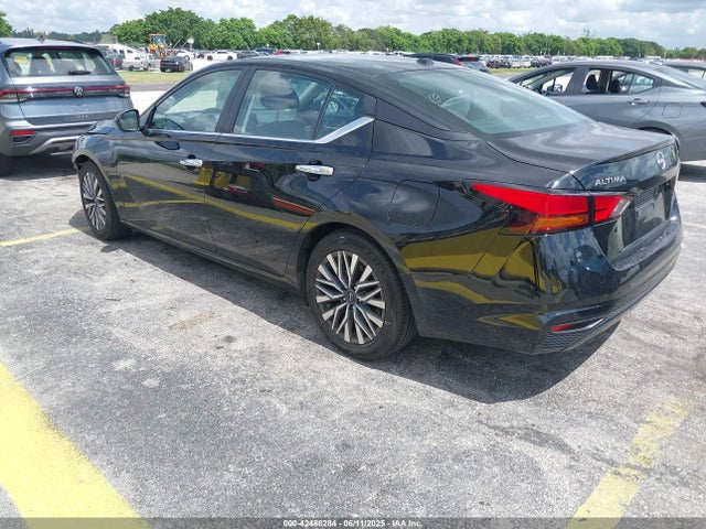 1N4BL4DV1PN347627 Nissan Altima Sv Fwd