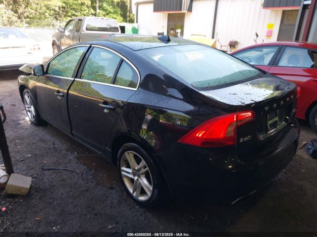 2014 VOLVO S60 YV1612FS3E2277310 Photo 2