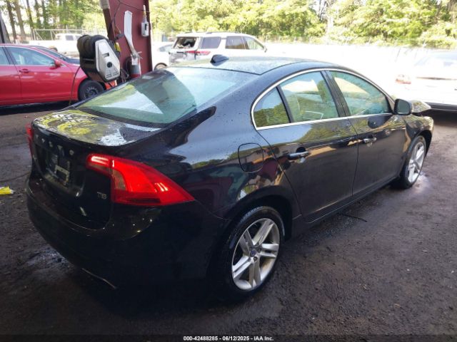 2014 VOLVO S60 YV1612FS3E2277310 Photo 3