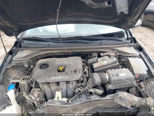 2018 HYUNDAI ELANTRA 5NPD84LF0JH292917 Photo 9