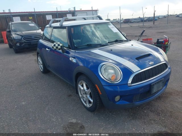 2007 MINI COOPER S WMWMF73597TT85242 Photo 0