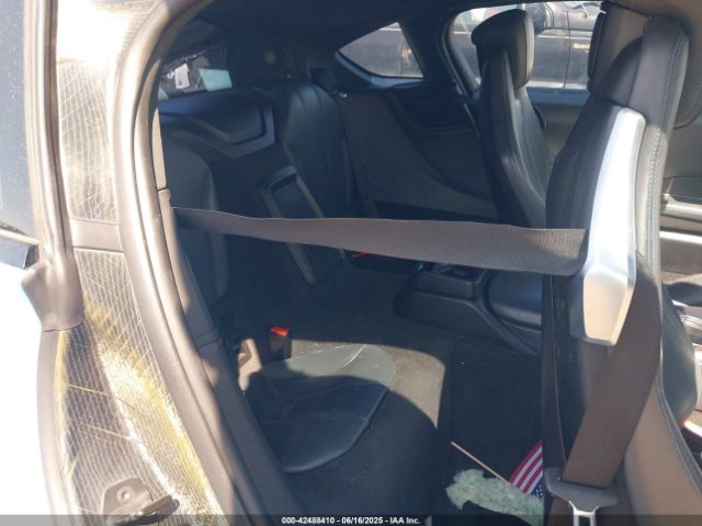 WBY2Z2C5XGV674881 BMW 2016