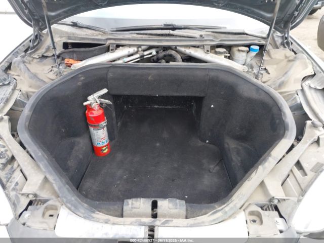 2014 TESLA MODEL S 5YJSA1H16EFP32585 Photo 9