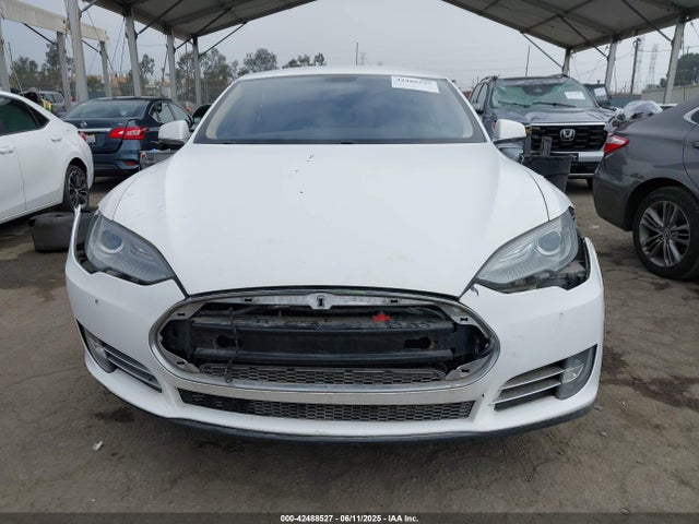 Tesla Model S P85 2014 5YJSA1H16EFP32585 Image 12