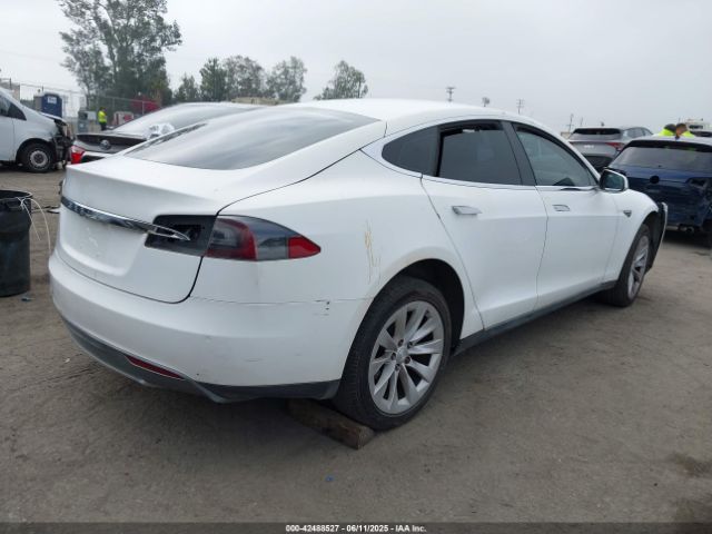 2014 TESLA MODEL S 5YJSA1H16EFP32585 Photo 3