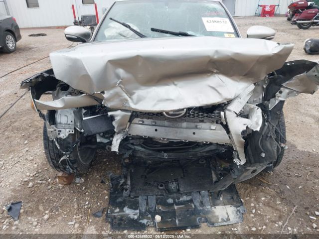 2016 LEXUS IS 200T JTHBA1D20G5035723 Photo 5
