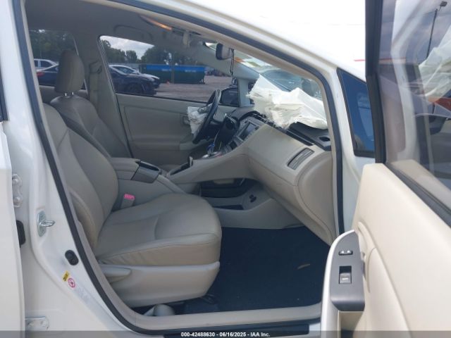2013 TOYOTA PRIUS JTDKN3DU6D5543628 Photo 4