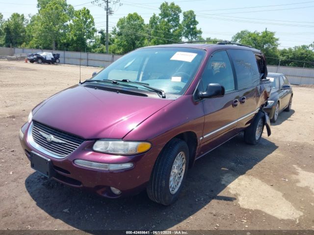 1998 CHRYSLER TOWN & COUNTRY 1C4GP54L1WB735515 Photo 1