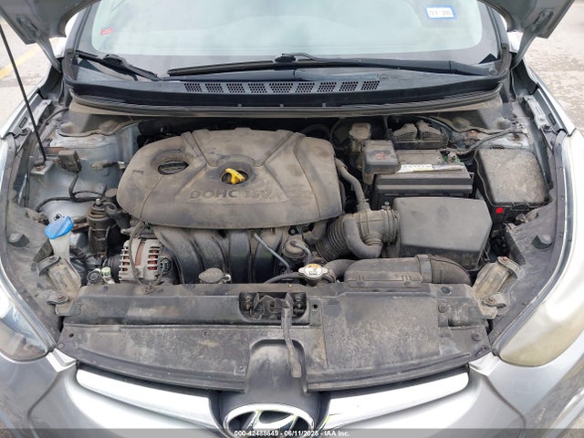 5NPDH4AE6FH628359 Hyundai ELANTRA SE