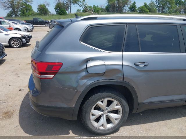 2018 VOLKSWAGEN ATLAS 1V2KR2CA2JC585922 Photo 5