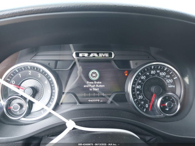 1C6RREFT7MN661083 RAM 1500