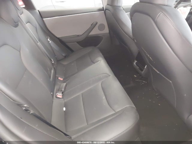2025 TESLA MODEL 3 5YJ3E1EA4SF007401 Photo 7