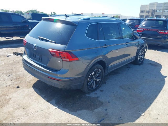 3VV3B7AX1JM008670 Volkswagen 2018