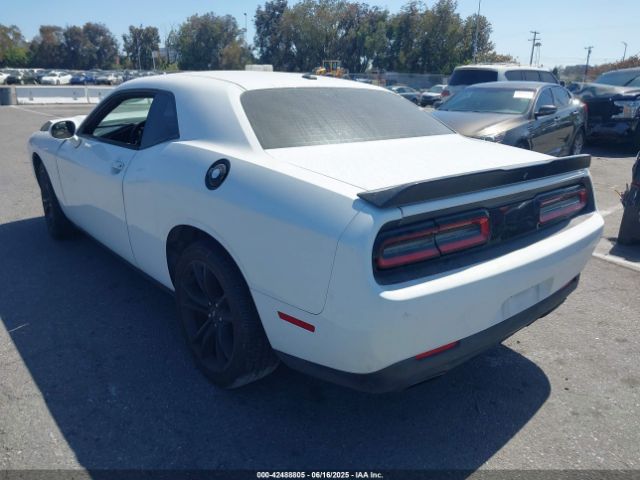 2017 DODGE CHALLENGER 2C3CDZAG1HH527509 Photo 2