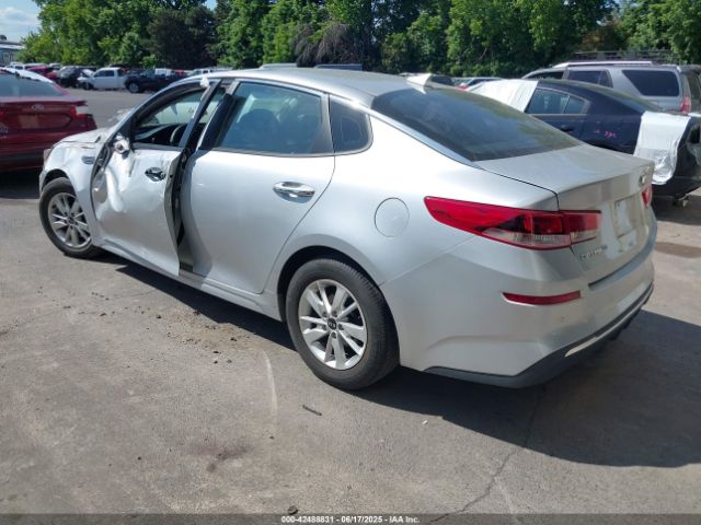 2019 KIA OPTIMA 5XXGT4L36KG283413 Photo 2
