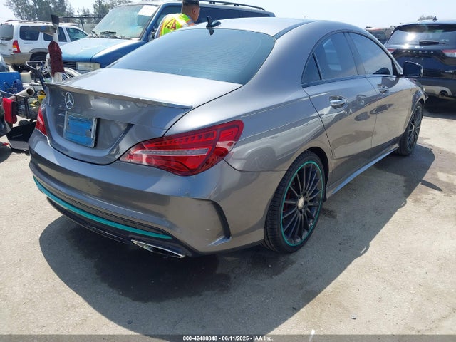 WDDSJ4GB2HN432968 Mercedes-Benz 2017