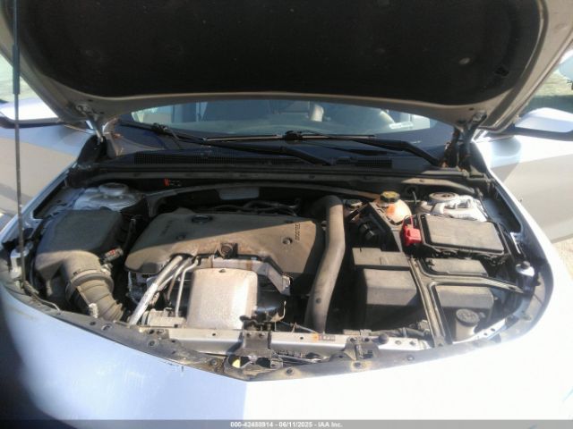 1G1ZE5SX2KF121038 Chevrolet Malibu Premier
