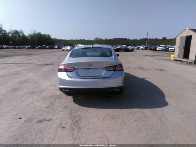 1G1ZE5SX2KF121038 Chevrolet Malibu Premier