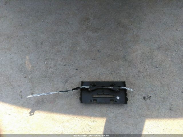 1G1ZE5SX2KF121038 Chevrolet Malibu Premier