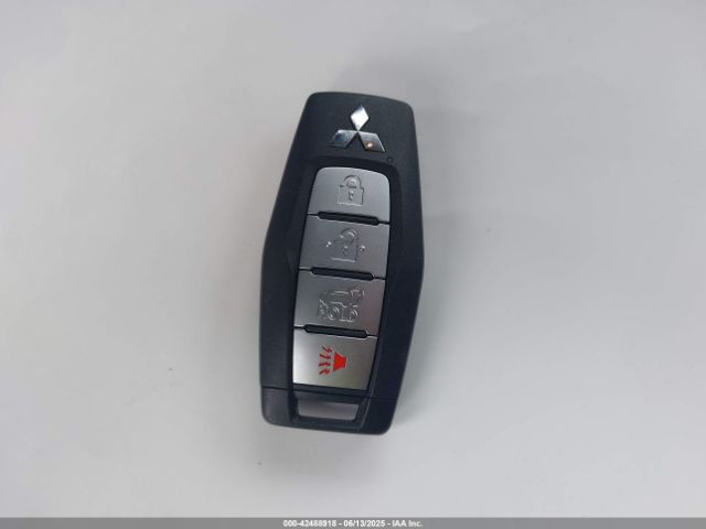 2022 MITSUBISHI OUTLANDER JA4J4UA86NZ030850 Photo 10