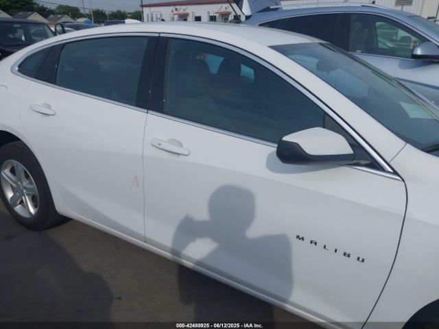 1G1ZD5ST2RF226088 Chevrolet Malibu Fwd 1lt