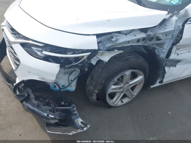 1G1ZD5ST2RF226088 Chevrolet Malibu Fwd 1lt