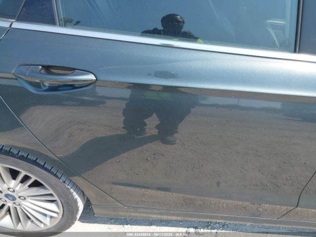 3FA6P0HD2FR204844 Ford FUSION SE