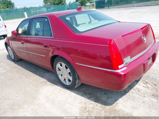 2010 CADILLAC DTS 1G6KH5EY4AU113587 Photo 2