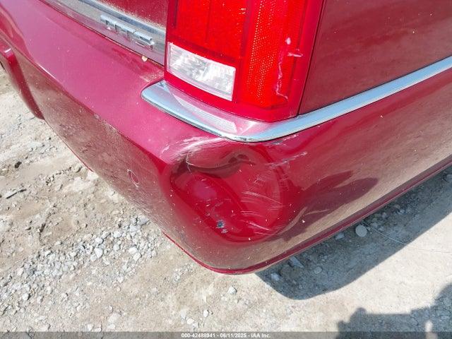 2010 CADILLAC DTS 1G6KH5EY4AU113587 Photo 5