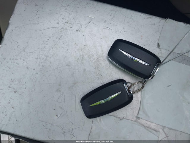 Chrysler Pacifica Limited 2018 2C4RC1GG5JR234519 Image 11