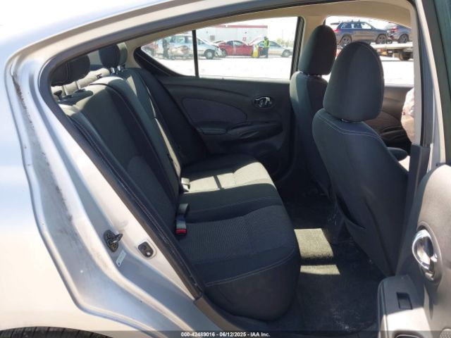 3N1CN7AP4GL917638 Nissan Versa