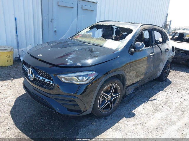 W1N4N4HB1NJ373557 Mercedes-Benz m260