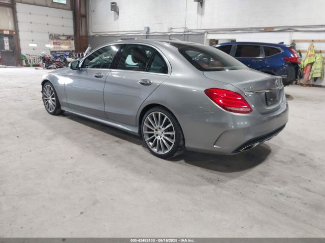 2015 MERCEDES-BENZ C 300 55SWF4JB0FU068422 Photo 2
