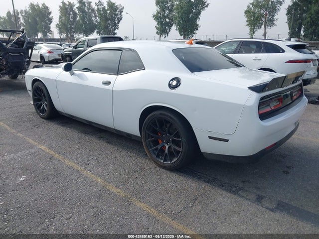 Dodge Challenger 2018 2C3CDZC94JH116027 Image 3