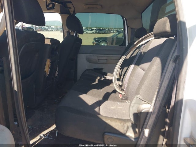 Chevrolet lml 2014 1GC1CVC83EF141157 Image 8