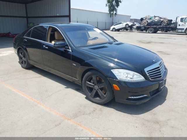 2012 MERCEDES-BENZ S 550 WDDNG7DB1CA440707