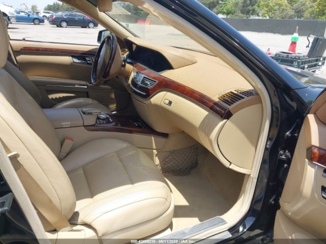 2012 MERCEDES-BENZ S 550 WDDNG7DB1CA440707 Photo 4