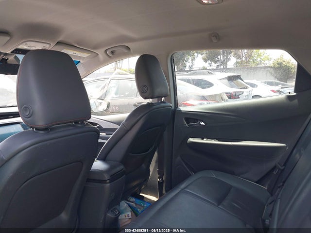 1G1FX6S05H4131542 Chevrolet 2017