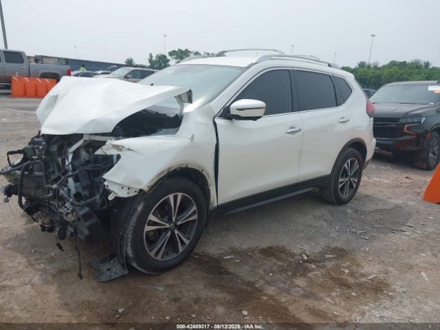 2019 NISSAN ROGUE JN8AT2MT2KW261808 Photo 1