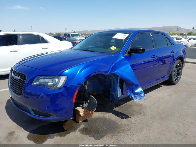Chrysler 300 2019 2C3CCAAG8KH740761 Image 2