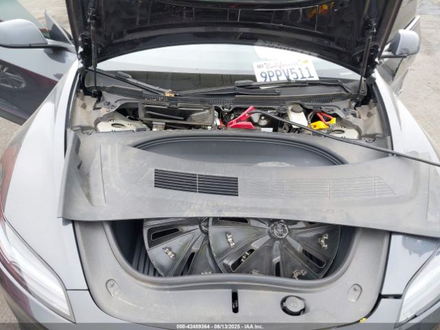 2025 TESLA MODEL 3 5YJ3E1EB5SF881992 Photo 9