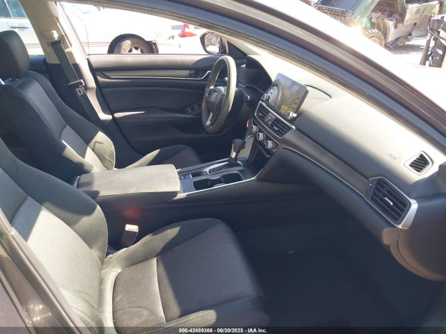 1HGCV1F1XKA107138 Honda ACCORD LX
