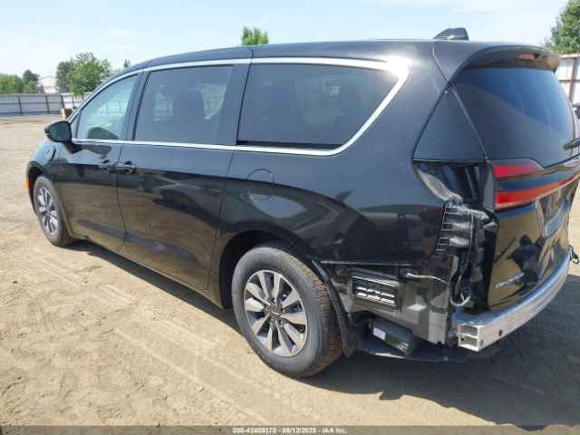 2024 CHRYSLER PACIFICA HYBRID 2C4RC1S76RR177928 Photo 2