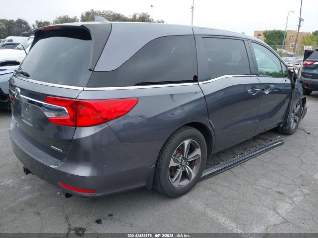 2018 HONDA ODYSSEY 5FNRL6H88JB062213 Photo 3