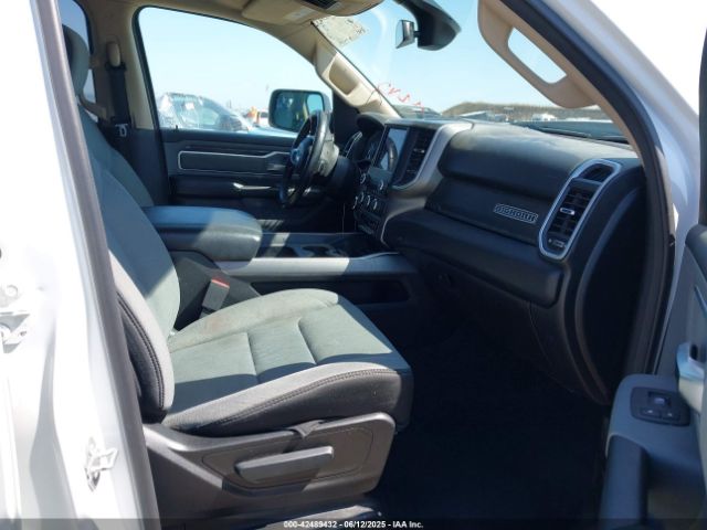 2020 RAM 1500 1C6RREBT4LN256707 Photo 4